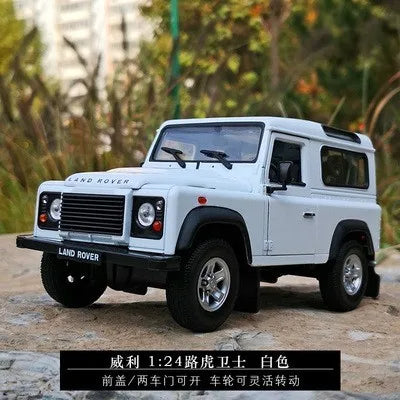 Land Rover Defender chassis 90   1:24