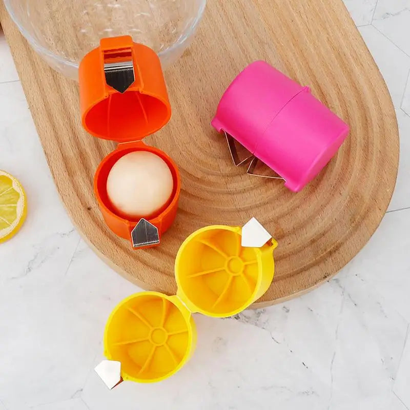 Descascador de ovo cozido ou cru