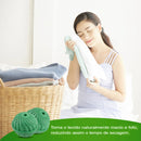 Bolas com "detergente" ecológico para lavar roupas na máquina