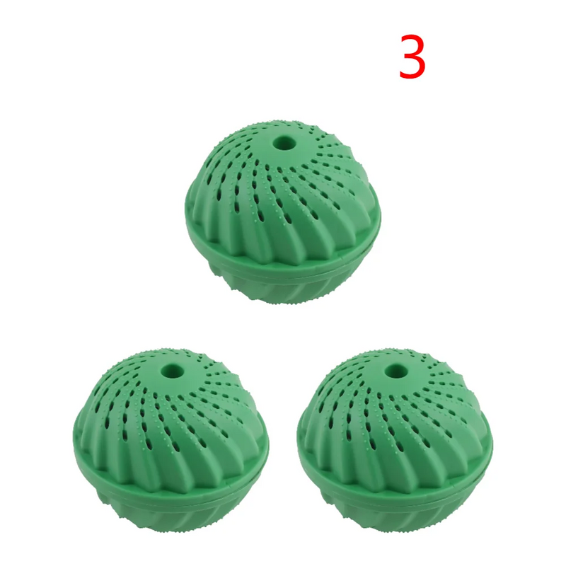 Bolas com "detergente" ecológico para lavar roupas na máquina